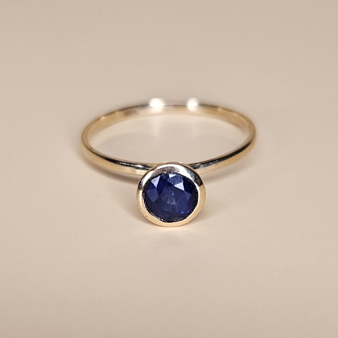 14K Solid Gold Natural Sapphire Minimalist Ring