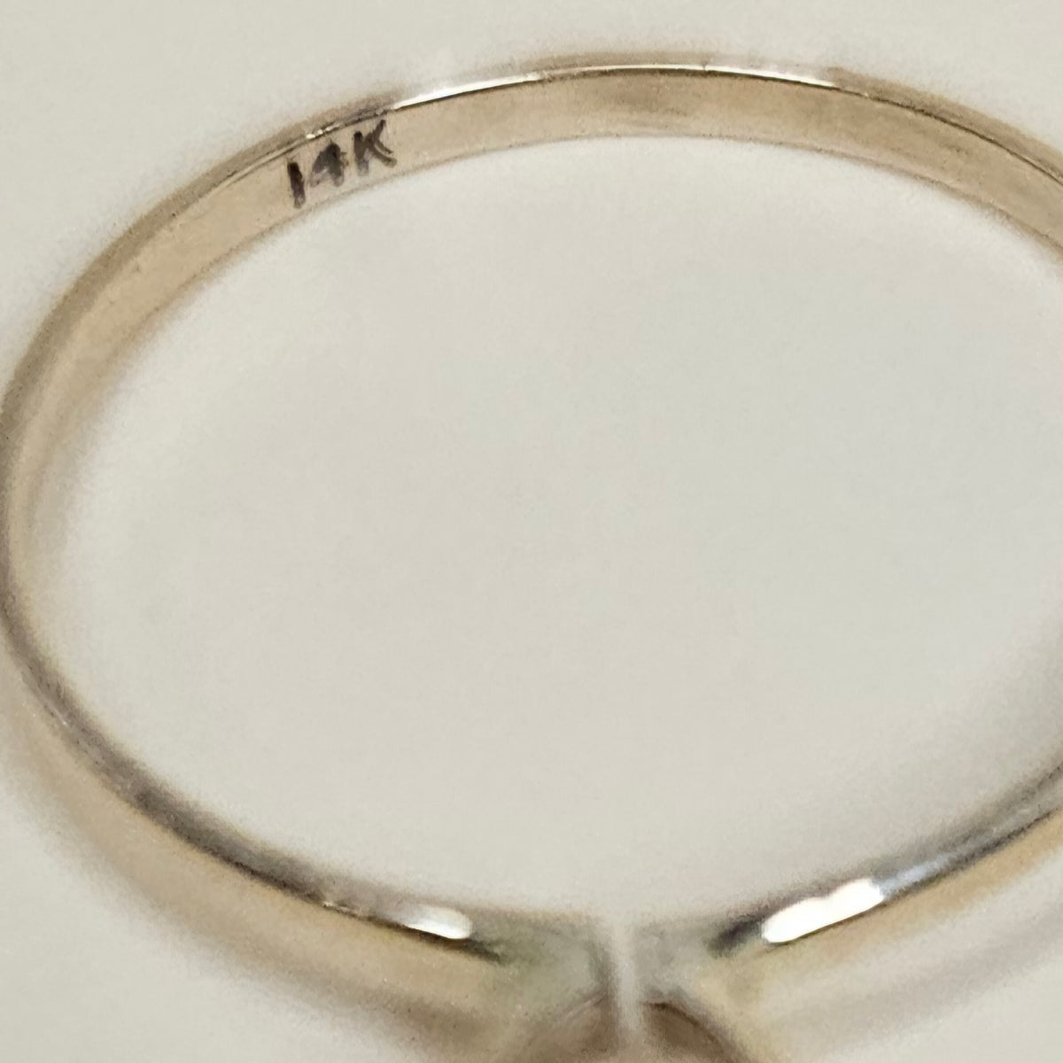 14K Solid Gold Natural Sapphire Minimalist Ring