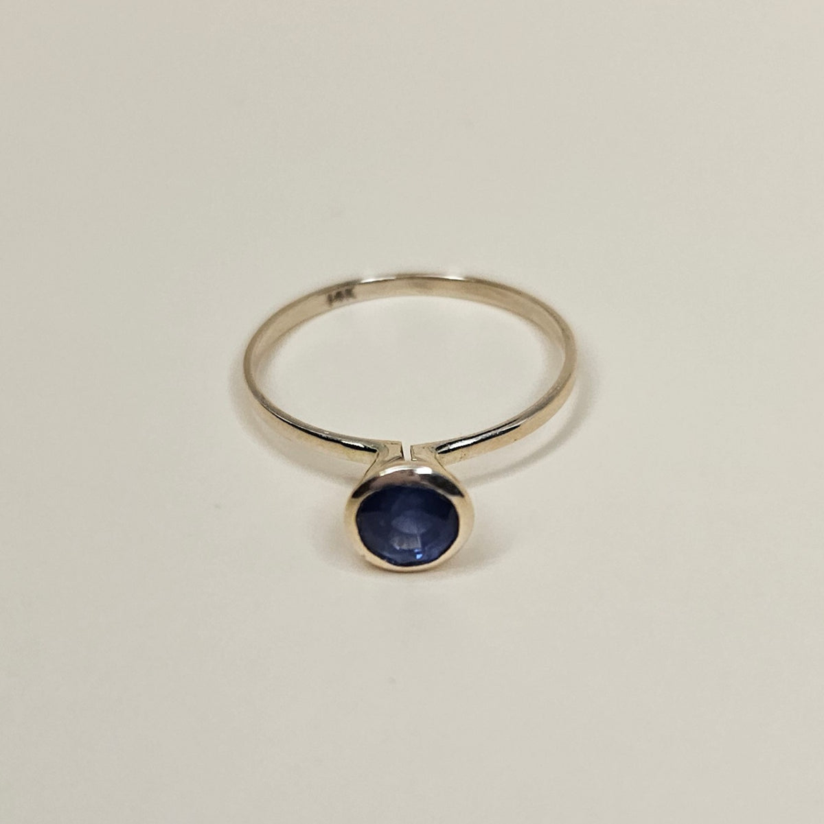 14K Solid Gold Natural Sapphire Minimalist Ring