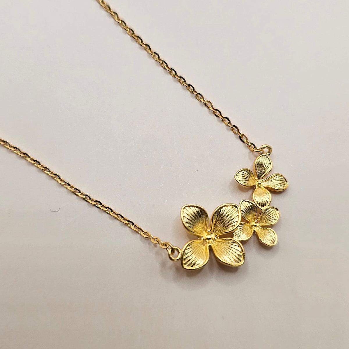 24K Solid Gold Trio Boronia Necklace