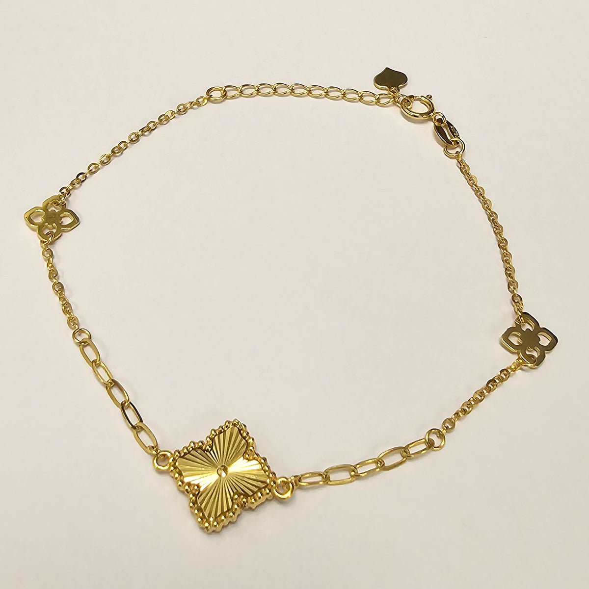 18K Solid Gold Four-Leaf Clover Bracelet