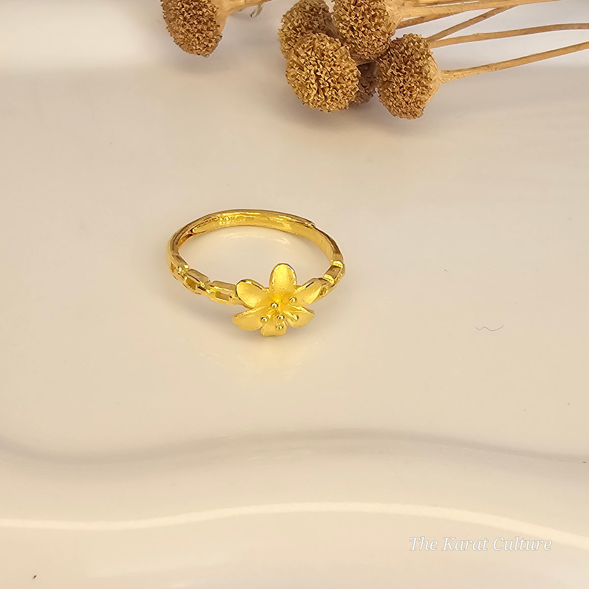24K Solid Gold Daisy Ring