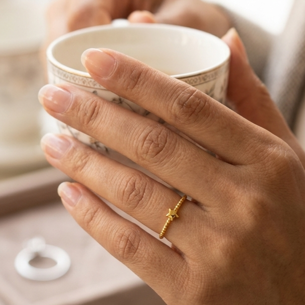 24K Solid Gold Dainty Star Ring