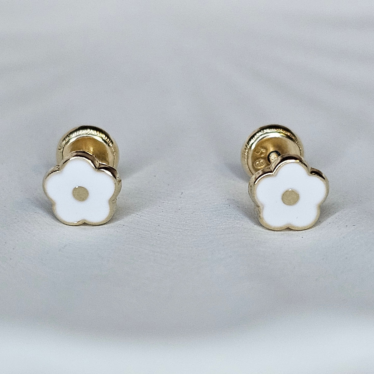 14K Solid Gold White Flower Enamel Ear Studs