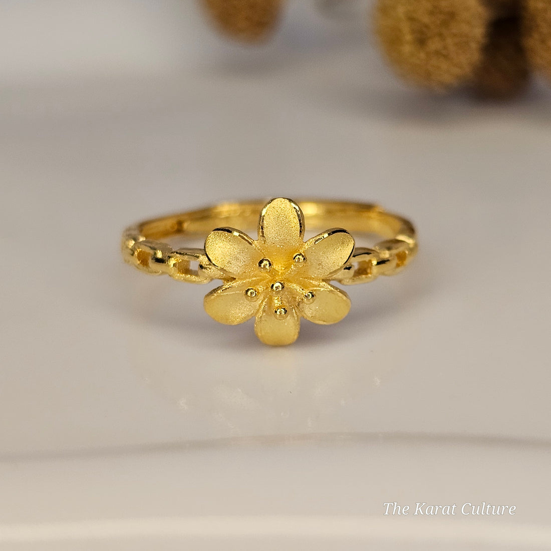 24K Solid Gold Daisy Ring