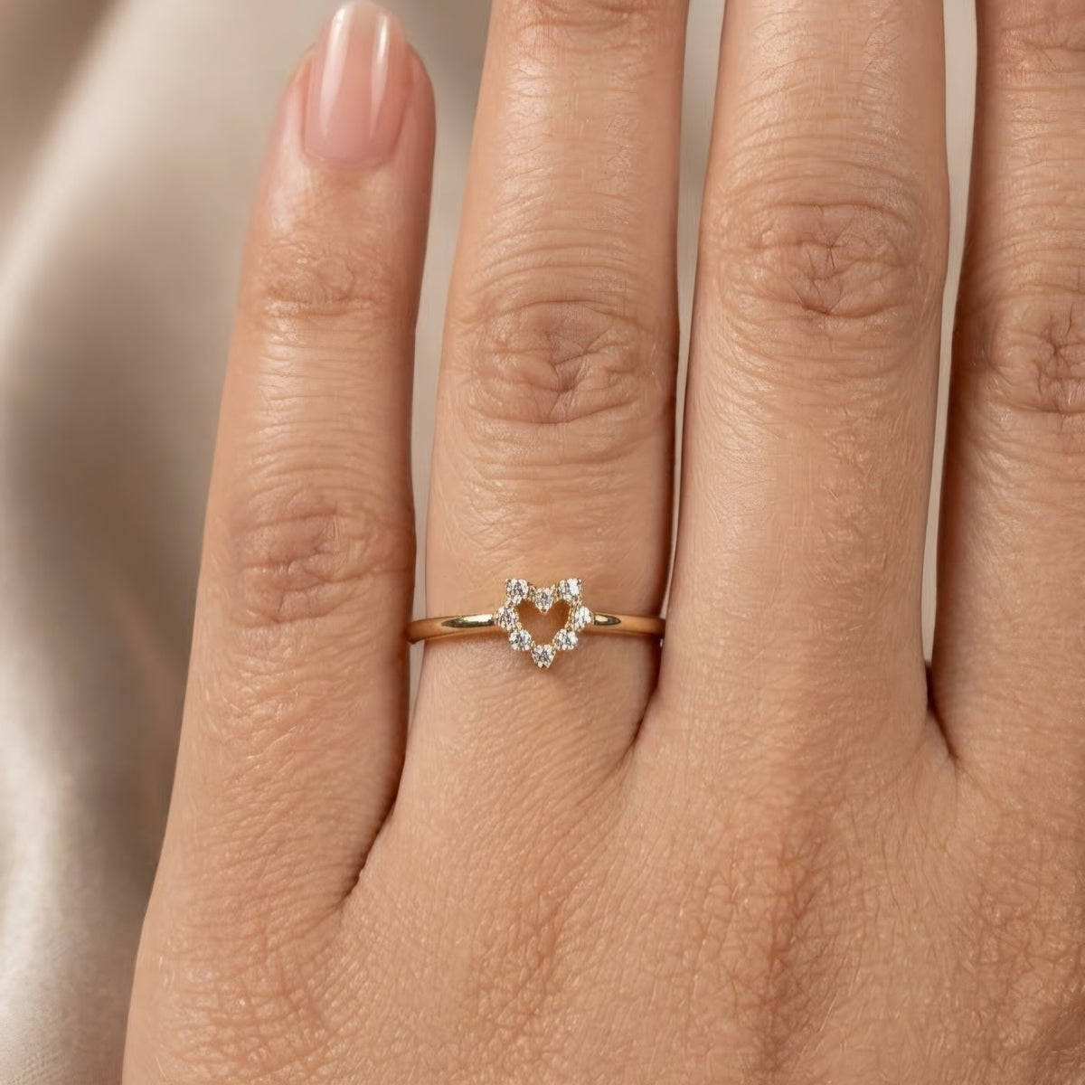 14K Solid Gold Ring with Ornate Heart Natural Diamonds