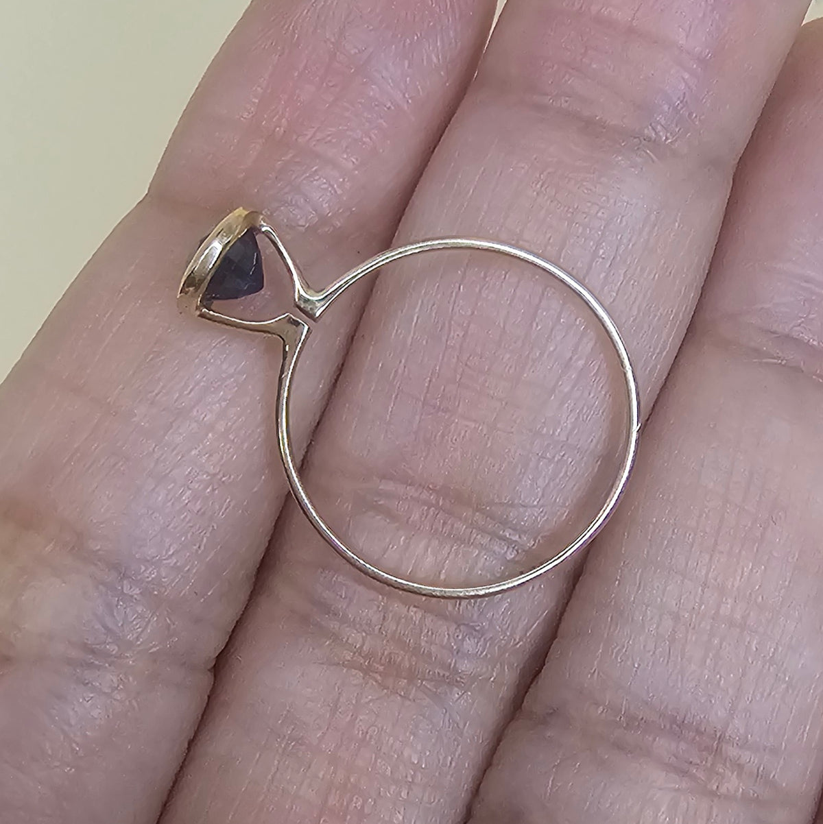 14K Solid Gold Natural Sapphire Minimalist Ring